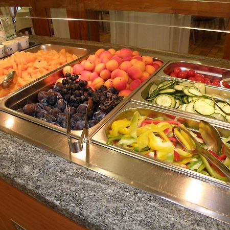 באד לאונטלדן Hotel Sommerhaus Am Internats-Campus מראה חיצוני תמונה