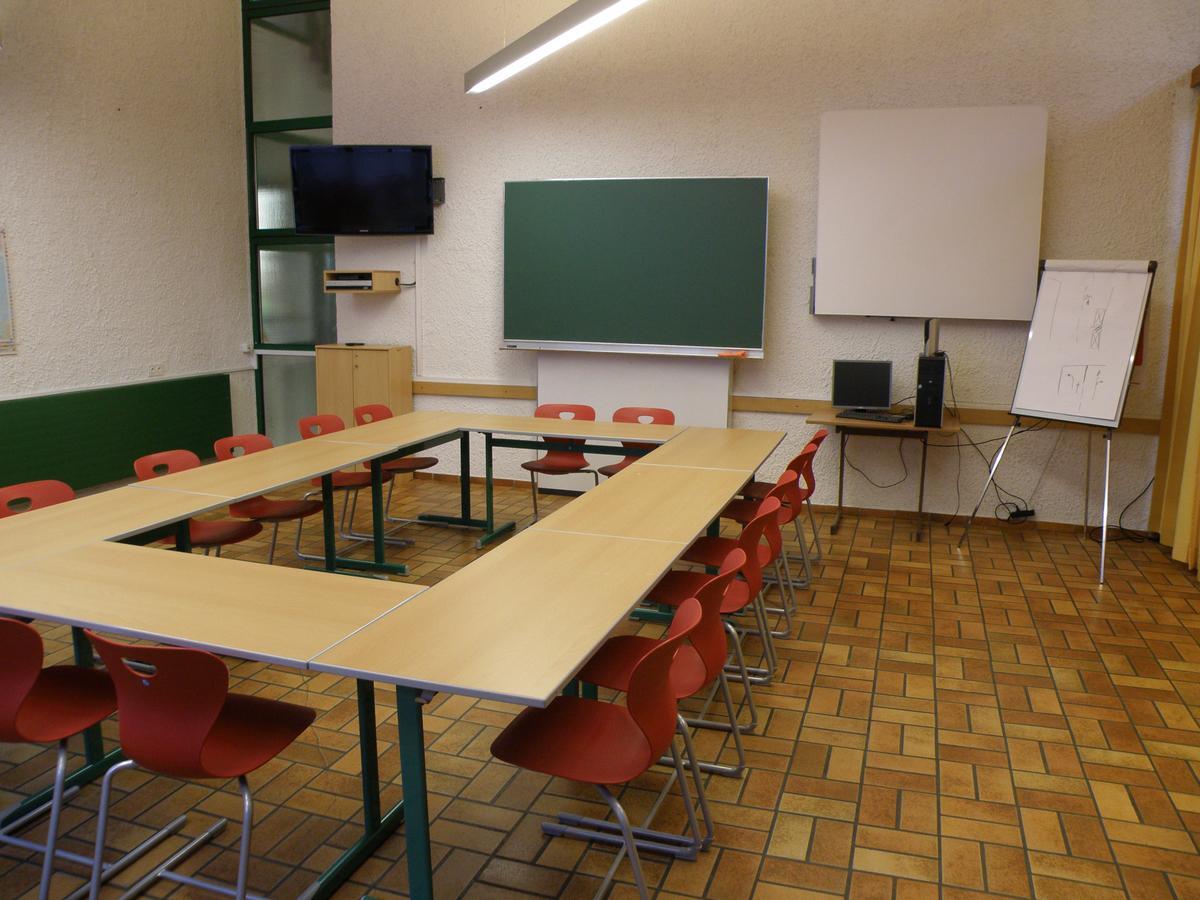 באד לאונטלדן Hotel Sommerhaus Am Internats-Campus מראה חיצוני תמונה