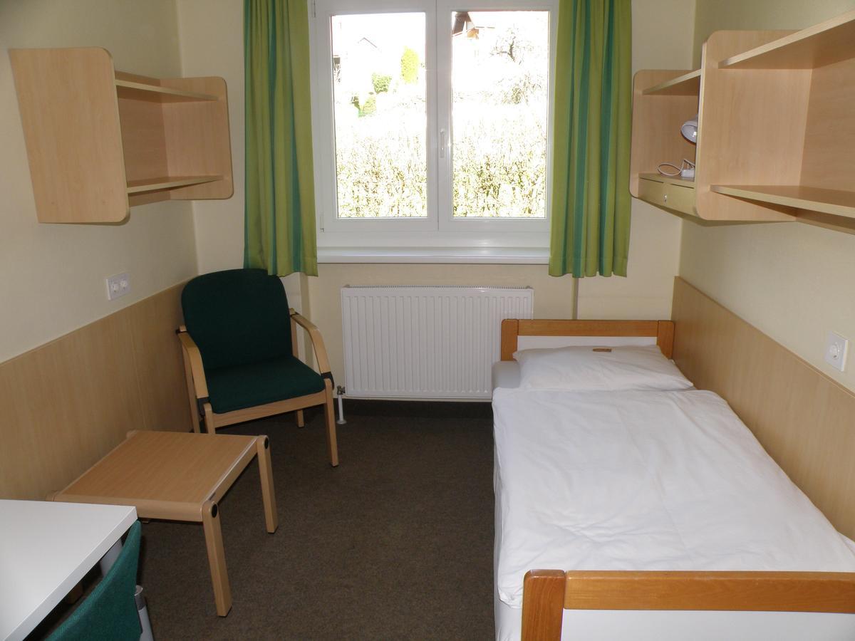 באד לאונטלדן Hotel Sommerhaus Am Internats-Campus מראה חיצוני תמונה